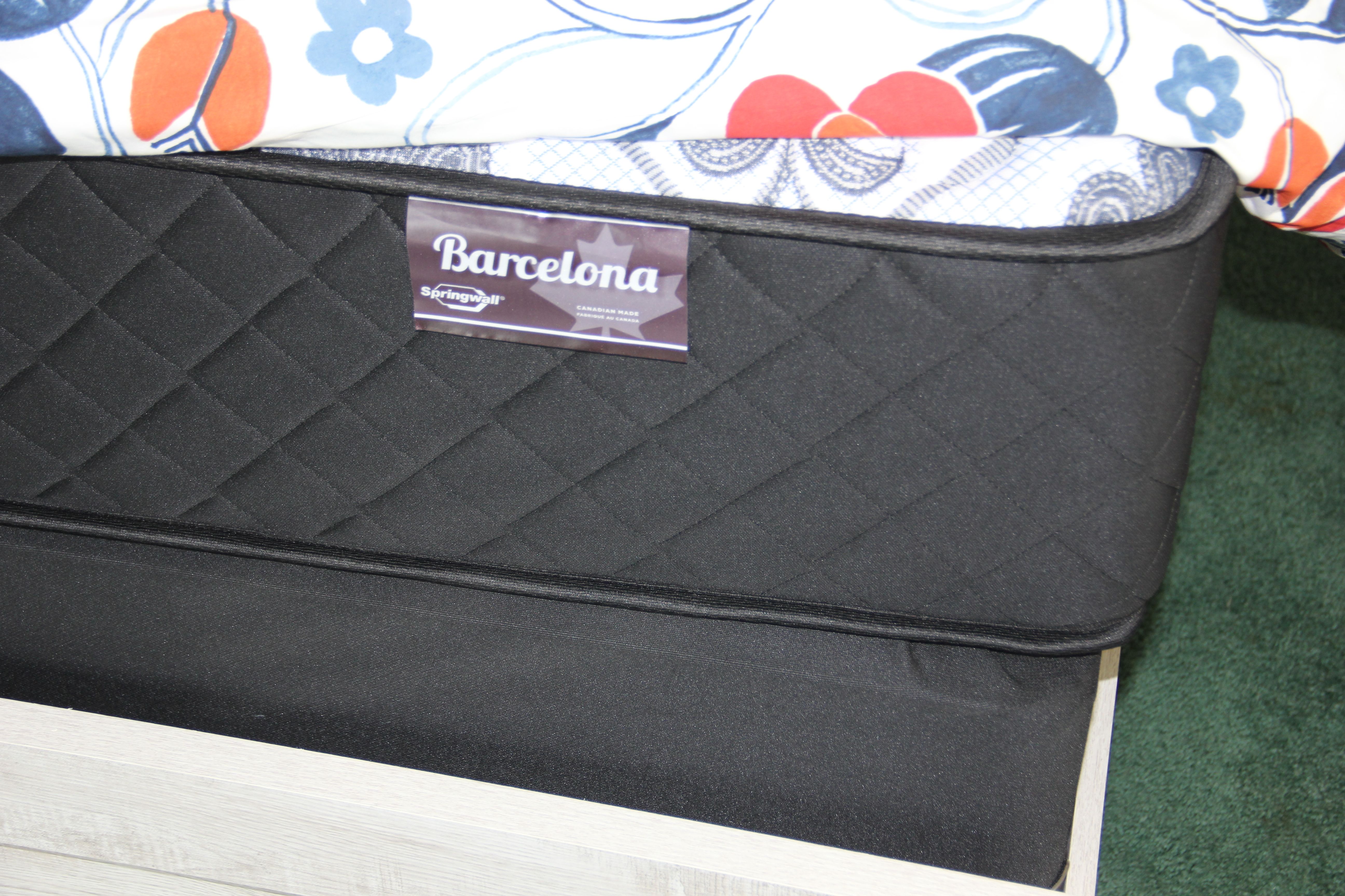 Furnished Room 6 with Balcony for 1-2 People in Burquitlam